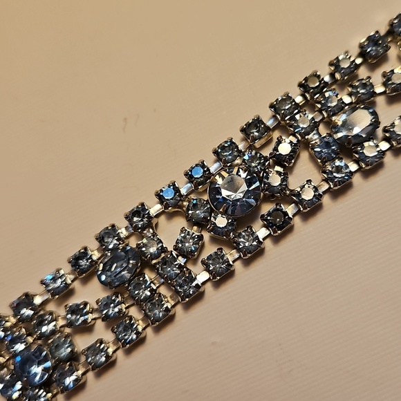 Vintage Jewelry - Vintage KRAMER Rhinestone Bracelet with Hidden Box Clasp Round & Oval Stones